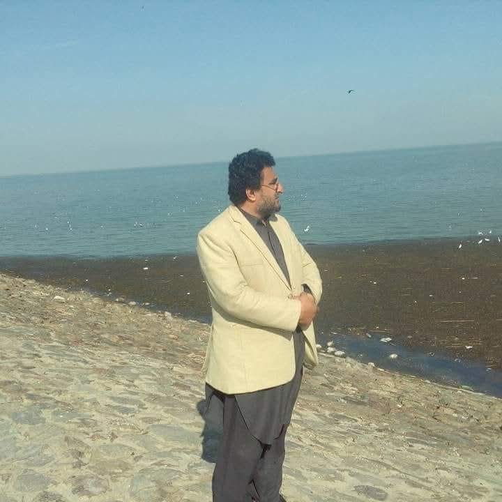 ڈوبتے کو تنکے کا سہارا… سلسلہء خود نوِشت؛ میں تو جیسے پتھر تھا!